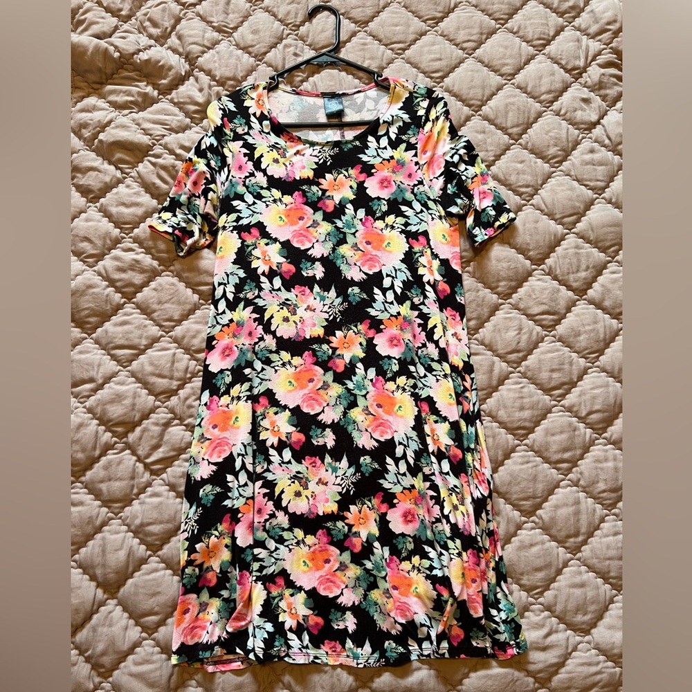Agnes & Dora Vibrant Floral Midi Dress